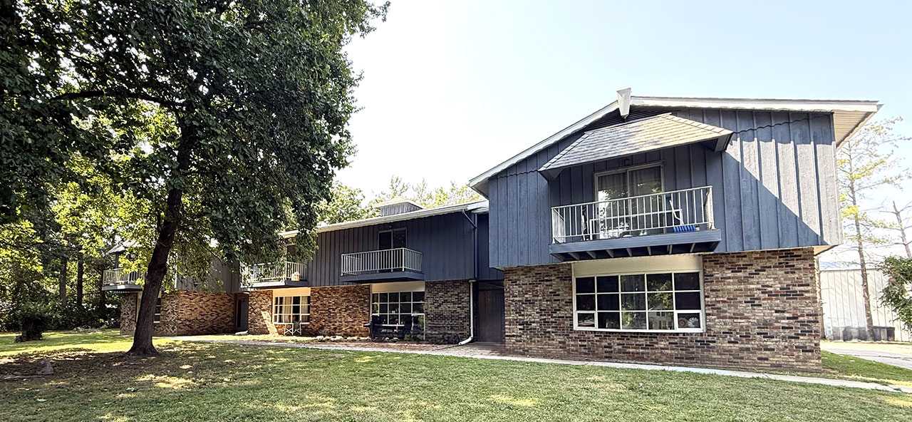 Warren apartments